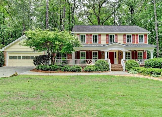 Property at 5507 Martina Way, Dunwoody, GA 30338, 4 beds, 4.5 baths