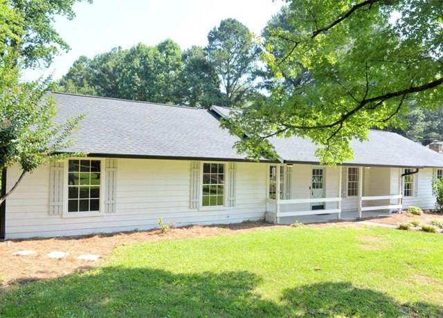 Property at 5974 SW Four Winds Dr SW, Lilburn, GA 30047, 3 beds, 2 baths