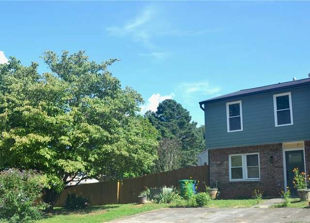 Property at 4290 Lehaven Cir, Tucker, GA 30084, 2 beds, 2.5 baths