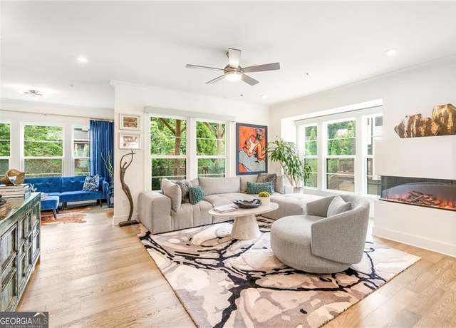 Property at 1501 Cobalt Dr NW, Atlanta, GA 30318, 3 beds, 3.5 baths