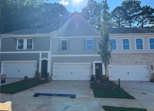 Property at 440 Carrera Ln, Acworth, GA 30102, 3 beds, 2.5 baths
