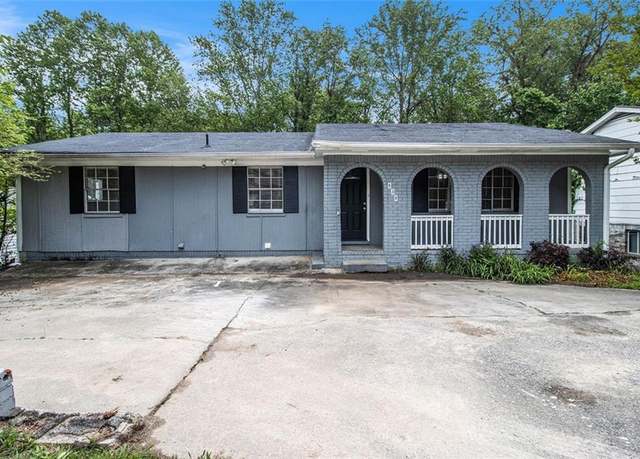 Property at 535 Transit Cir, Atlanta, GA 30349, 4 beds, 2.5 baths