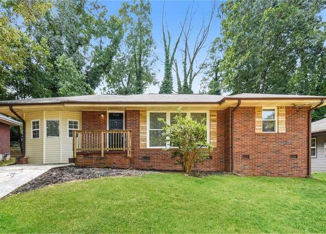 Property at 3141 Bellgreen Way, Decatur, GA 30032, 3 beds, 1.5 baths
