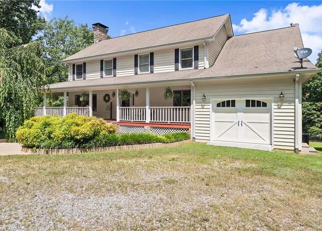 Property at 2904 Westwood Trl, Gainesville, GA 30506, 4 beds, 3.5 baths