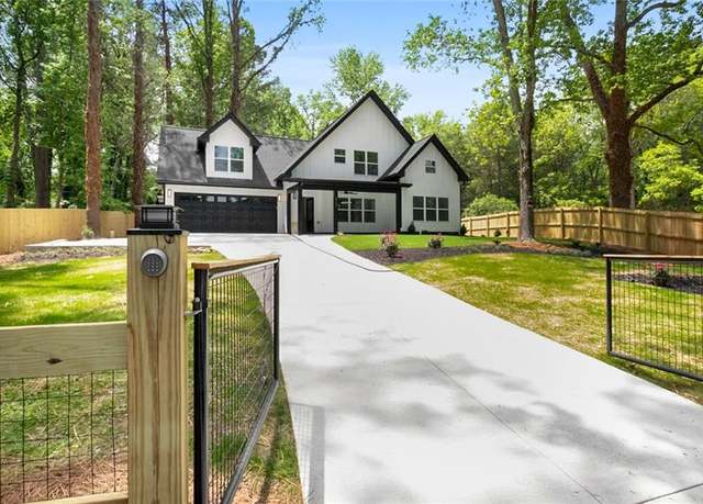 Property at 2263 Barge Rd, Atlanta, GA 30331, 4 beds, 2.5 baths
