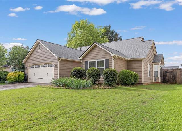 Property at 1615 NW Vinebrook Ter NW, Kennesaw, GA 30144, 3 beds, 2 baths