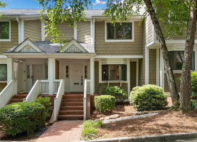 Property at 6 Alston Place NE Pl NE, Atlanta, GA 30324, 3 beds, 3.5 baths