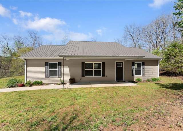 Property at 168 Maid Marian Cir, Murrayville, GA 30564, 3 beds, 2 baths
