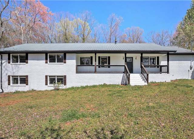 Property at 1136 Bolton Gordon Rd, Commerce, GA 30530, 4 beds, 3 baths