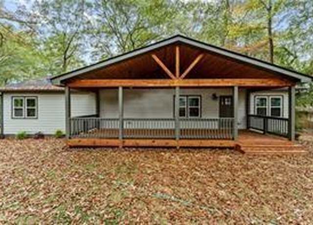 Property at 2205 Stockbridge Dr SE, Atlanta, GA 30316, 3 beds, 3 baths