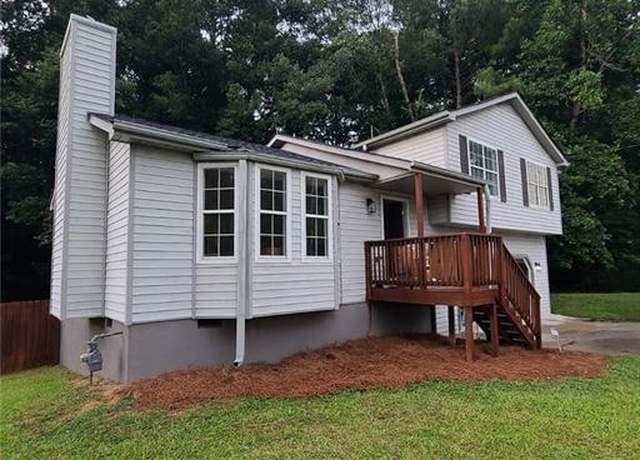 Property at 1504 Colt Ridge Ln, Mableton, GA 30126, 3 beds, 2 baths