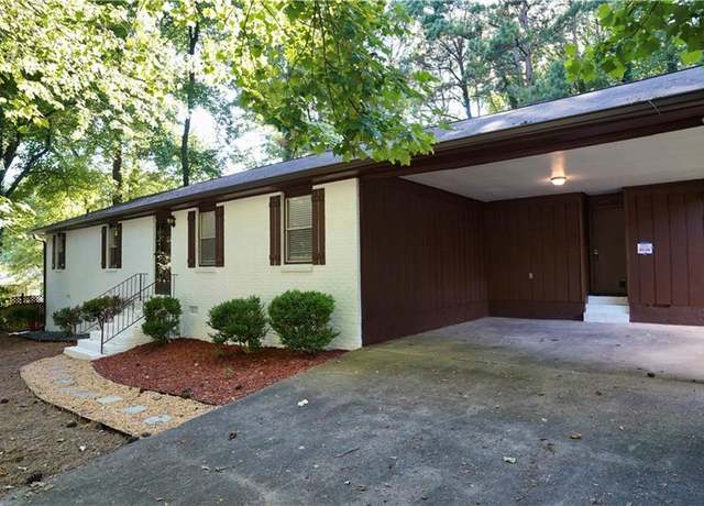 Property at 5521 E Wind Dr SW, Lilburn, GA 30047, 3 beds, 2 baths