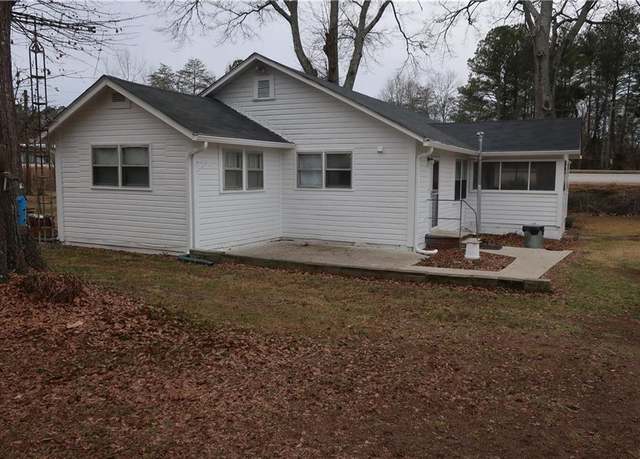 Property at 1987 Buchanan Hwy, Cedartown, GA 30125, 3 beds, 2 baths