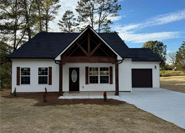 Property at 197 Lavista Dr SW, Calhoun, GA 30701, 3 beds, 2 baths