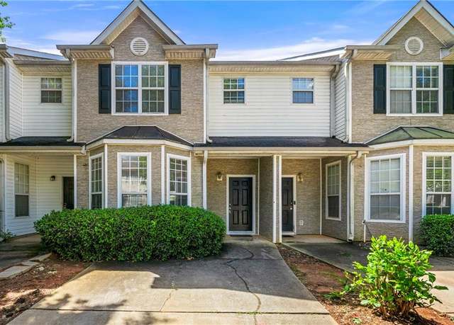 Property at 2465 Brianna Dr, Hampton, GA 30228, 3 beds, 2.5 baths