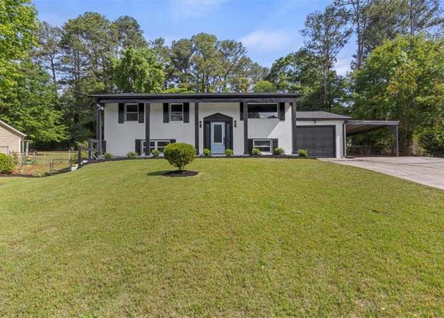 Property at 1253 Willow Dr, Riverdale, GA 30296, 5 beds, 3 baths
