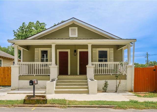 Property at 25 Montgomery St, Cartersville, GA 30120, 4 beds, 2 baths