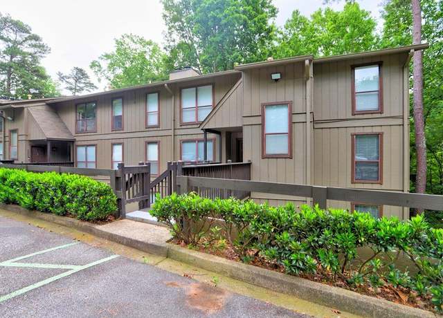 Property at 2210 Cumberland Ct SE, Smyrna, GA 30080, 2 beds, 2 baths