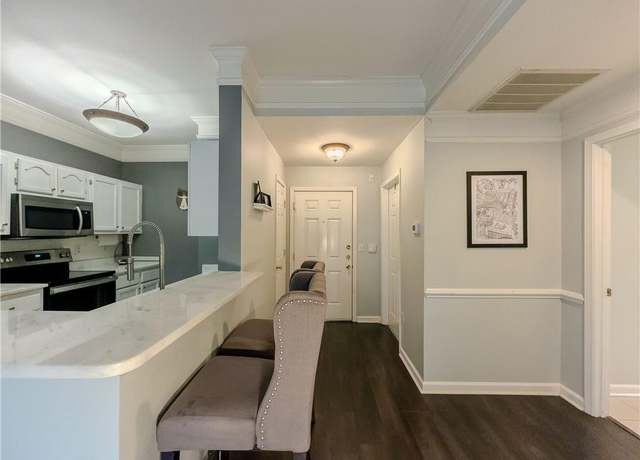 Property at 2700 Pine Tree Rd NE #1013, Atlanta, GA 30324, 1 bed, 1 bath