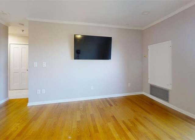 Property at 300 Johnson Ferry Rd NE Unit B611, Atlanta, GA 30328, 1 bed, 1 bath