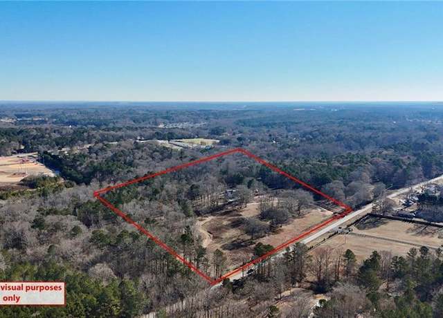 Property at 121 Mount Moriah Rd, Auburn, GA 30011, 3 beds, 2 baths