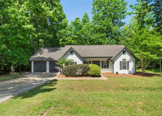 Property at 545 Willow Creek Dr, Temple, GA 30179, 3 beds, 2 baths