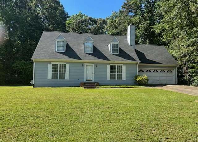 Property at 1481 Yates Cv, Lawrenceville, GA 30043, 5 beds, 2.5 baths