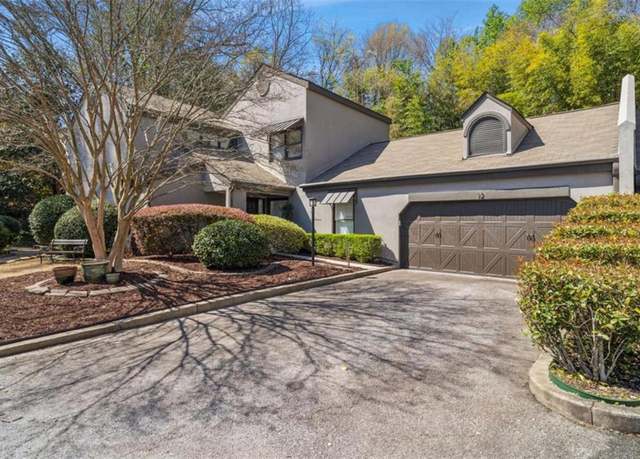 Property at 2914 Lenox Rd NE #12, Atlanta, GA 30324, 4 beds, 3 baths