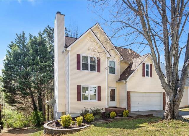 Property at 1196 Yellow River Dr, Lawrenceville, GA 30043, 4 beds, 3.5 baths