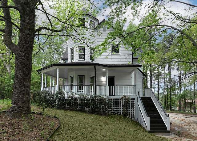 Property at 7965 Tower Dr, Douglasville, GA 30134, 4 beds, 3.5 baths