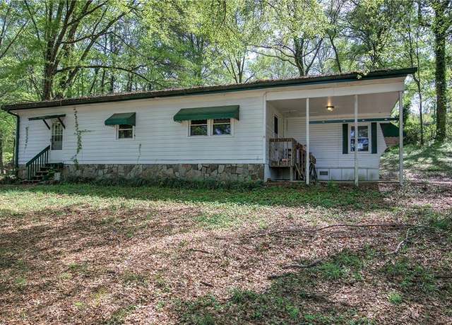 Property at 92 Valley Trl SE, Acworth, GA 30101, 4 beds, 2 baths