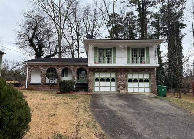Property at 2289 Aurie Dr, Decatur, GA 30034, 3 beds, 2.5 baths