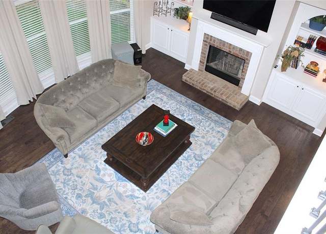 Property at 6570 Canyon Cv, Cumming, GA 30028, 5 beds, 4 baths