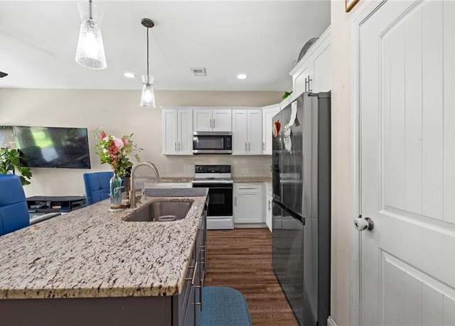 Property at 378 Hood Park Dr, Jasper, GA 30143, 3 beds, 2.5 baths