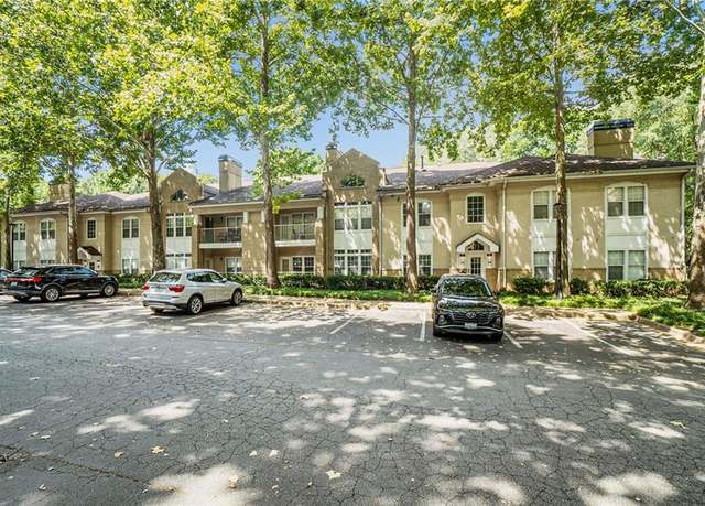 Property at 240 Renaissance Pkwy NE #302, Atlanta, GA 30308, 2 beds, 2 baths