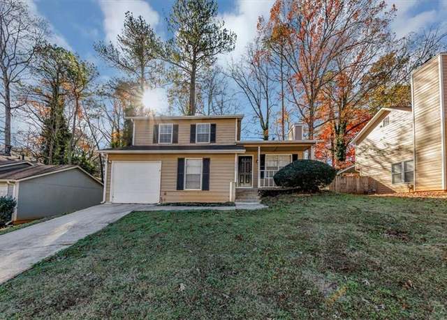 Property at 2089 Glenwood Downs Dr, Decatur, GA 30035, 3 beds, 2 baths
