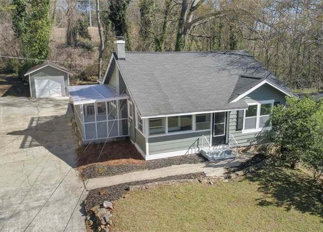 Property at 19 Grove Park Pl NW, Atlanta, GA 30318, 3 beds, 2 baths