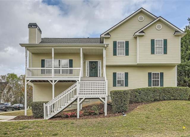 Property at 5997 Tate Dr, Austell, GA 30106, 4 beds, 3 baths