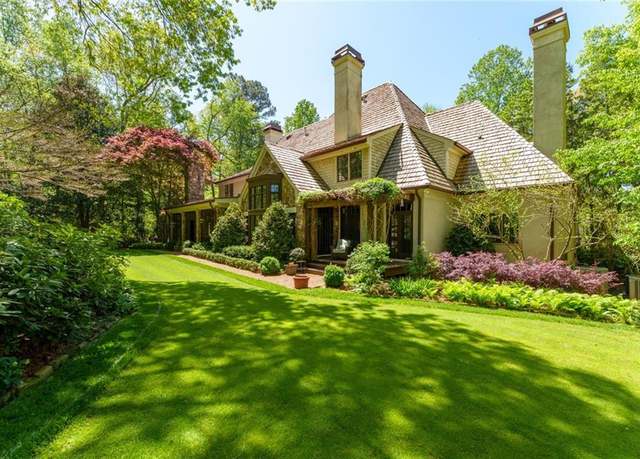 Property at 2167 W Wesley Rd NW, Atlanta, GA 30327, 5 beds, 5.5 baths