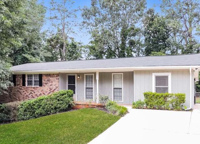 Property at 4820 Oak Grove Dr, Cumming, GA 30040, 4 beds, 3.5 baths