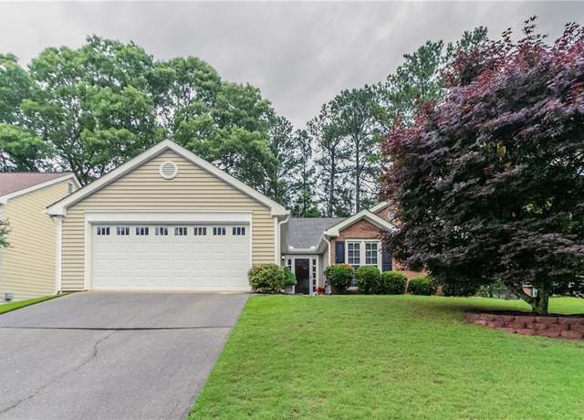 Property at 1115 Hunters Creek Ct, Lawrenceville, GA 30043, 3 beds, 2 baths