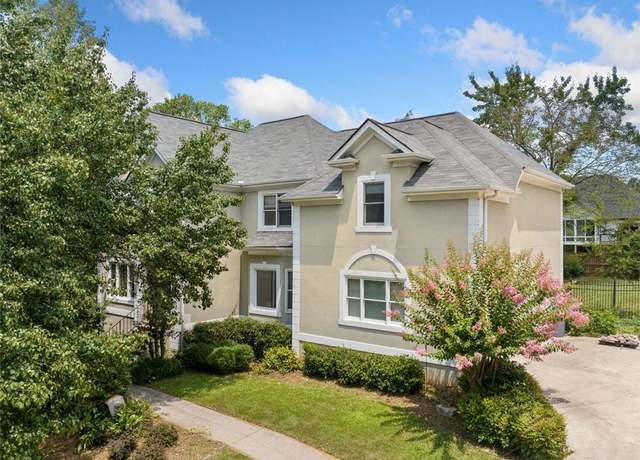 Property at 925 Brandon Ridge Dr, Roswell, GA 30075, 5 beds, 3.5 baths