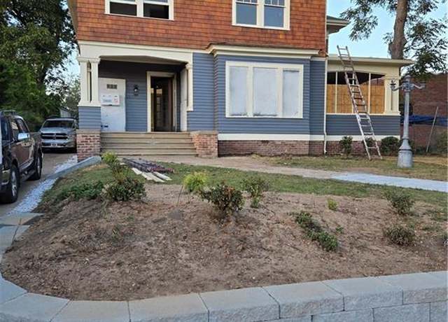 Property at 1089 Avon Ave SW, Atlanta, GA 30310, 4 beds, 3.5 baths