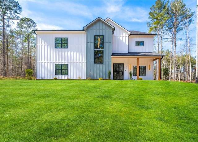 Property at 140 Wesley Pl, Fayetteville, GA 30214, 7 beds, 8 baths
