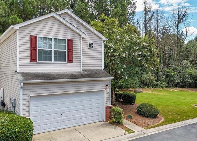 Property at 367 Hiawassee Dr, Woodstock, GA 30188, 3 beds, 2.5 baths