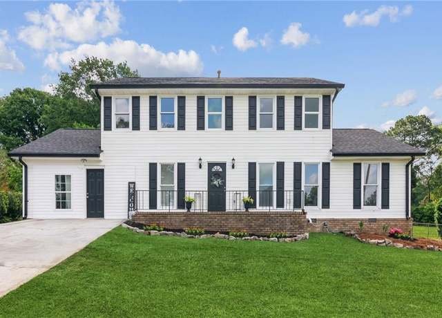 Property at 2284 Briarwood Cir, Conyers, GA 30094, 4 beds, 3.5 baths