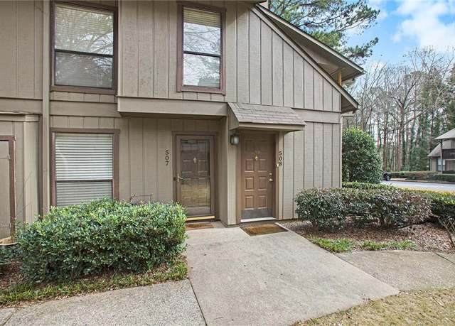 Property at 508 Cumberland Ct SE, Smyrna, GA 30080, 2 beds, 2 baths