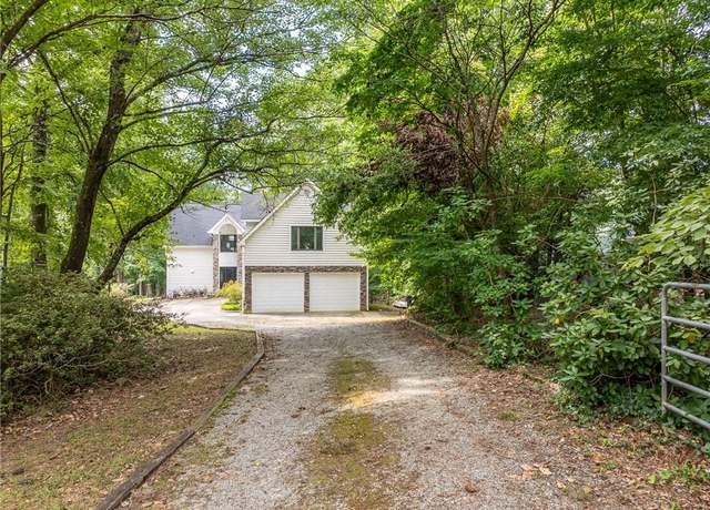 Property at 452 Brookwood Dr W, Dawsonville, GA 30534, 4 beds, 4 baths
