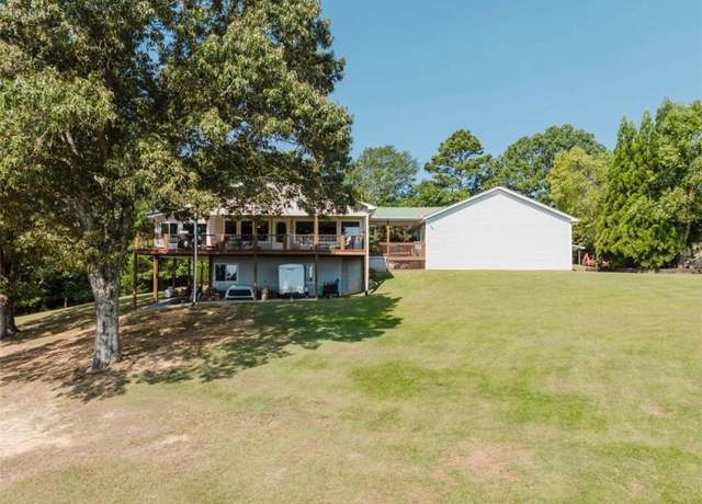 Property at 300 Ellis Rd, Rome, GA 30161, 3 beds, 3 baths