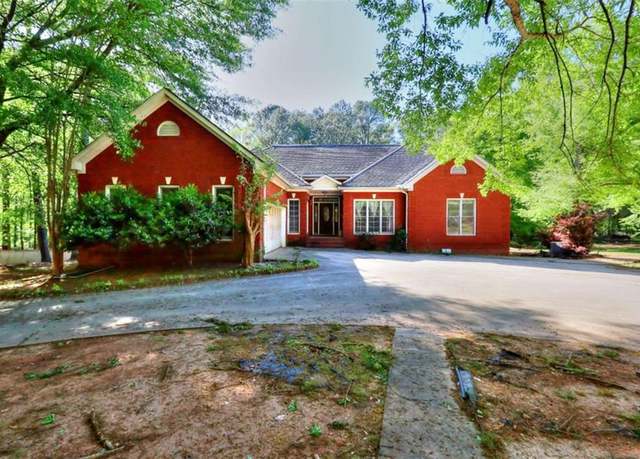 Property at 5618 Highway 212, Covington, GA 30016, 8 beds, 5 baths